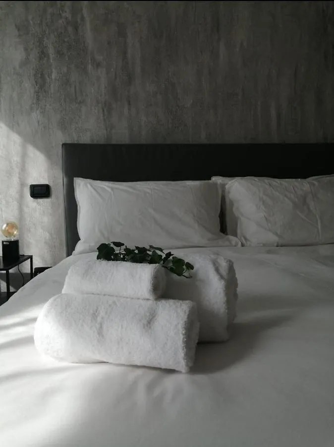 Suite Moroni Apartment Bergamo 0*,